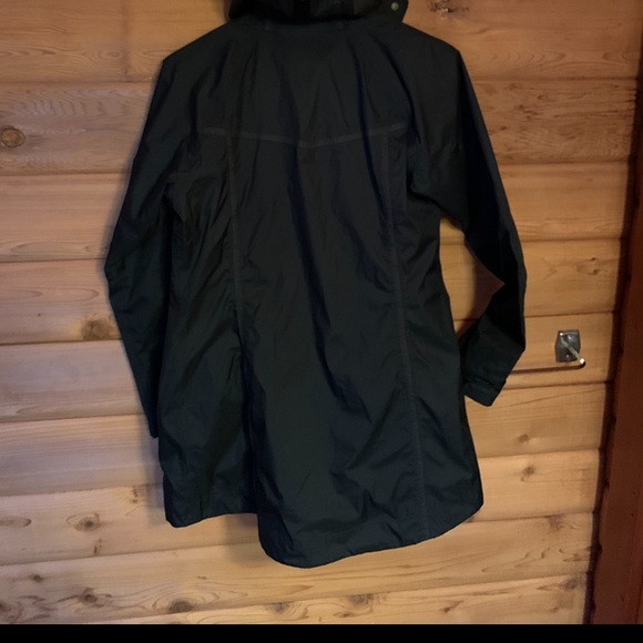 Columbia raincoat - Picture 11 of 12